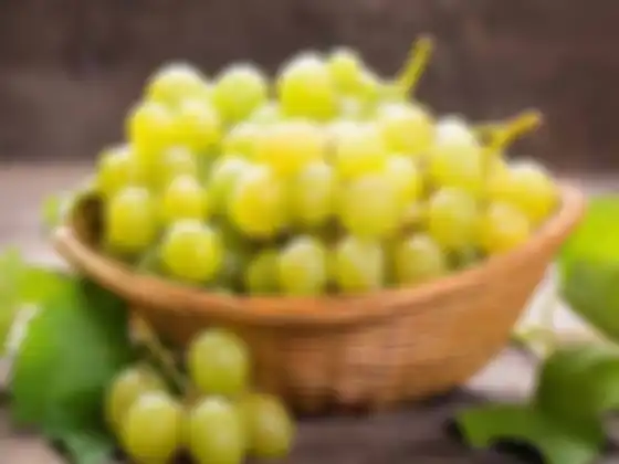 anggur, buah ajaib yang bisa bikin rambut lebat dan enggak gampang rontok