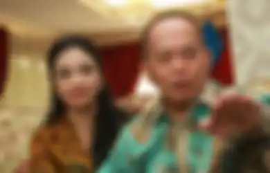 Mantap Dinikahi Duda 27 Tahun Lebih Tua, Artis Cantik Ini Kini Jadi Nyonya di Hunian Mewah Bak Istana, Ada Lampu Kristal Rp 200 Juta di Ruang Tamu hingga Miliki Sauna Pribadi