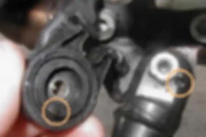 Side stand switch