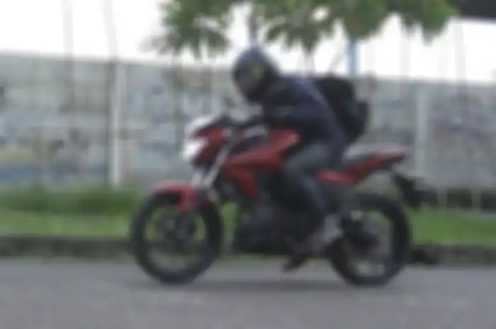 Akselerasi V-Ixion R