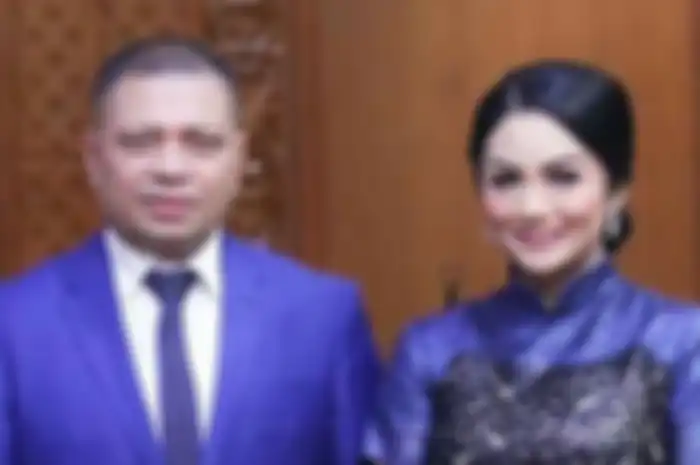 Krisdayanti dan Raul Lemos