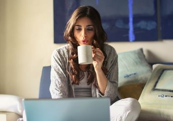 Turunkan Berat Badan hingga Bersihkan Racun, ini 9 Manfaat Minum Air Hangat di Pagi Hari Saat Perut Kosong