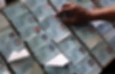 Netizen Keluh Sulit Vaksin Karena Tak Bawa Fotokopi KTP, Lantas Apa Fungsi e-KTP?