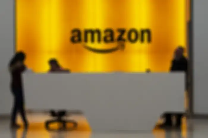 Situasi kantor Amazon yang baru saja melakukan PHK massal terhadapa 9000 karywannya. 
