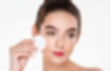 3 Tahap Skincare Routine Ini Ampuh Atasi Wajah Berminyak dan Jerawat!