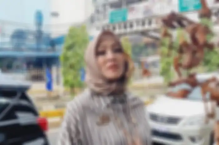 Angelina Sondakh, artis yang tetap dibui meski punya bayi