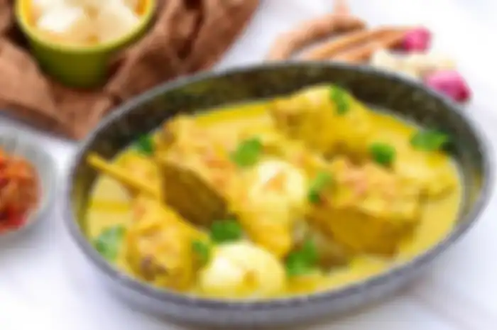 Resep dan cara membuat opor ayam bumbu kuning