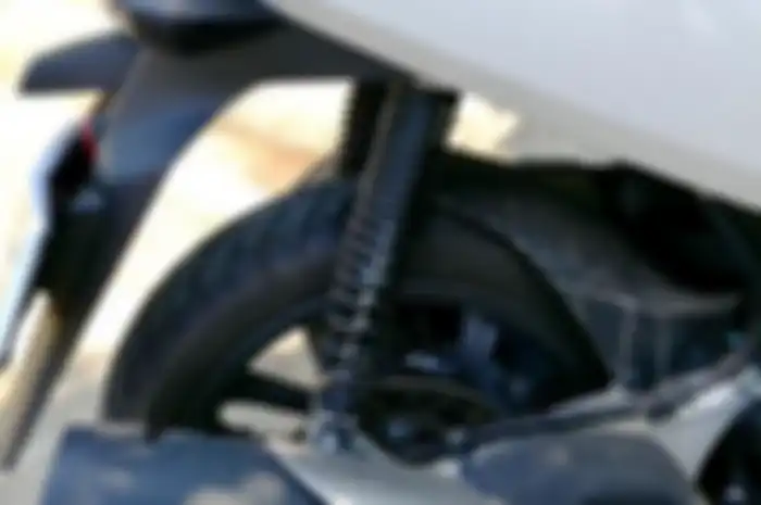 Sokbreker New PCX yang miring dikeluhkan sejumlah pemiliknya