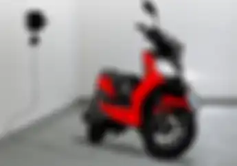SPKLU Khusus Motor Listrik Terbatas, Mengecas di Rumah Lebih Efektif