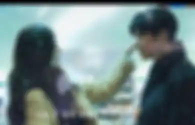 Lagi Long Distance Relationship? 4 Topik Chat Ini Cocok Saat LDR!