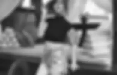 Cuma Posting Penampilannya yang Cetar Membahana, Nana Mirdad Tiba-tiba Digeruduk Para Fans Garis Keras Sinetron Ikatan Cinta Gara-gara Pakaiannya, Netizen: Nyonya Aldebaran...