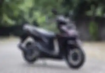 Modifikasi Motor Honda Vario 150, Kelir Bodi Unik, Bertabur Aksesoris Apik
