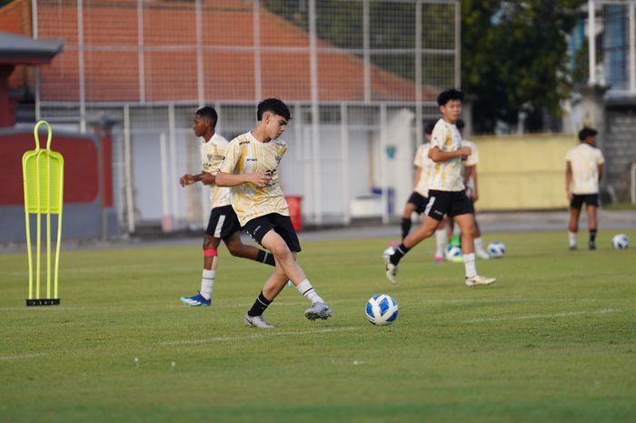 Pemain timnas U-17 Indonesia Mathew Baker sudah bergabung di Bali.