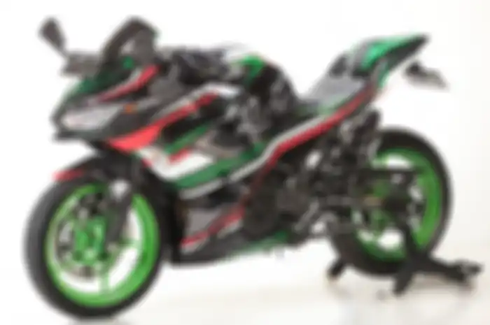 New Kawasaki Ninja 250R Grafis Layz Motor