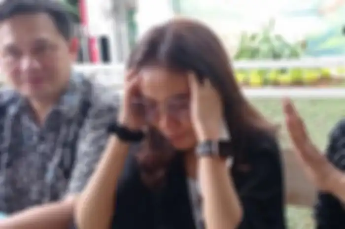 Farhat Abbas bersama Mayang dan Doddy saat ditemui di kawasan Pasar Minggu, Jakarta Selatan, Sabtu (2/4/2022).