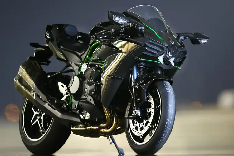 Ada Komponen yang Bisa Berputar sampai 130 Ribu RPM di Ninja H2! Tebak Dimananya?