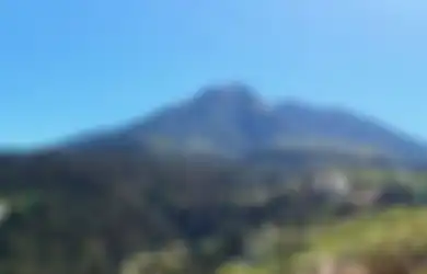 Pamit Antar Kencing Teman Perempuannya, Pendaki Gunung Lawu Ini Ditemukan Tewas dalam Kondisi Setengah Telanjang, Kaos dan Hoodie Terlepas 300 Meter dari TKP