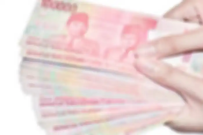 Ilustrasi uang tunai. Bisa Dapat Bantuan Rp 3,55 Juta, Daftarnya Pakai KTP Lewat HP