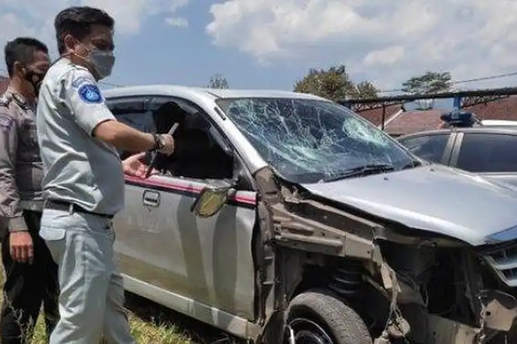 Oknum Polisi Kejam Tabrak Pemotor Sampai Tewas, Lalu Ditinggal Pergi