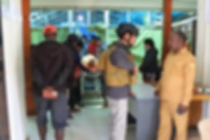 Driver ojol tewas ditembak di wilayah konflik bersenjata.