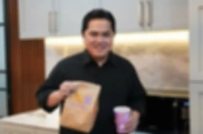 Erick Thohir dengan BTS Meal