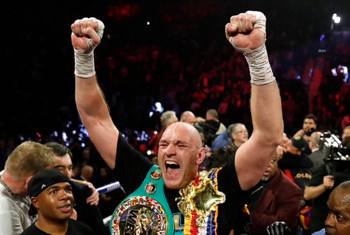 Petinju kelas berat, Tyson Fury sebut Conor McGregor akan menerima nasib buruk jika nekat tantang trilogi lawan Dustin Poirier.