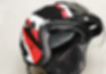 Sering Disepelekan, Helm Sudah Seharusnya Mendapat Perlakuan Istimewa!
