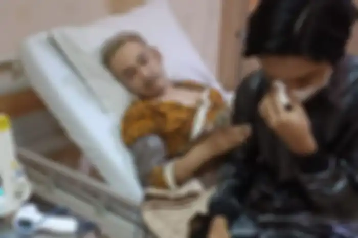 Sarwendah dan anak-anaknya menangis melihat kondisi Ruben Onsu yang butuh 3 kantong darah.