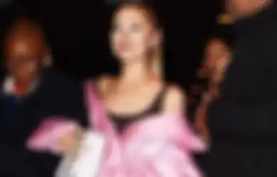 Ariana Grande Minta Hentikan Body Shaming Setelah Dikritik Terlalu Kurus 