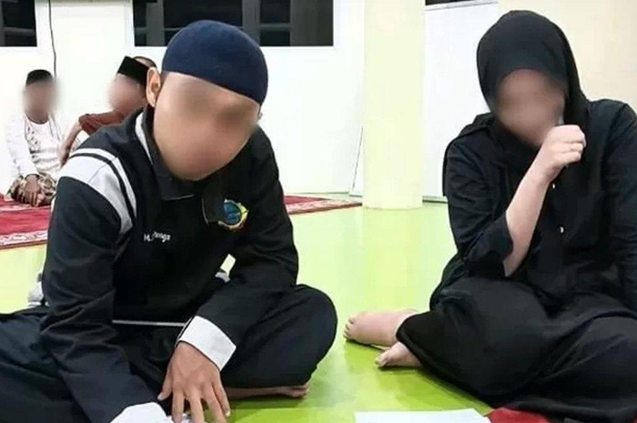 Mahasiswa Unand Terciduk Mesum di Masjid