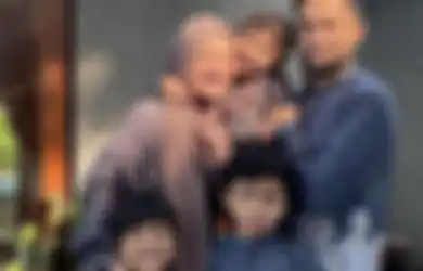 Subhanallah, Anak Sulung Shireen Sungkar dan Teuku Wisnu Rela Berikan Seluruh Tabungannya untuk Disumbangkan ke Palestina, Totalnya Hampir Satu Juta