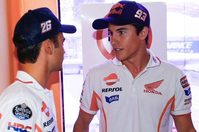 Dani Pedrosa (kiri) dan Marc Maruqez (kanan)