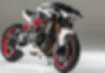 Tampilan Benelli TnT600 lansiran 2013 Ini Mirip Seragam Militer Di Kartun Gundam