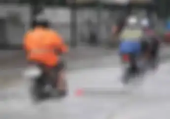 Boleh Pakai Sendal Saat Riding, Tapi Ada Resikonya! Nih Simak..