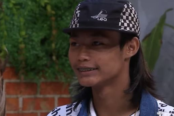 Bonge remaja Citayam Fashion Week ketika menjadi bintang tamu di salah satu program televisi 