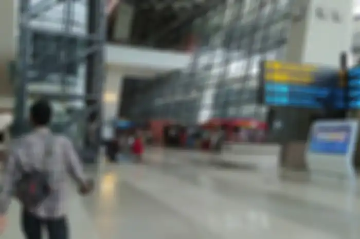 Ilustrasi Bandara dalam suasana liburan