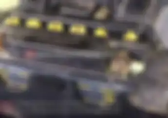 Bahaya, Begini Akibat Kalau Membiarkan Aki Motor Dipasang Miring