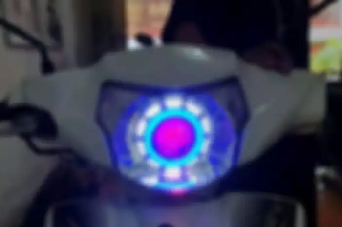 Jangan sembarang ganti warna lampu, menyilaukan dan rawan kecelakaan.