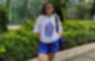 5 Ide Outfit Santai Pakai Celana Pendek Kece Bisa Buat Foto OOTD