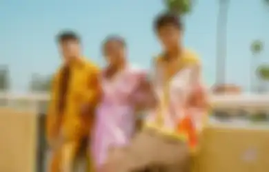 Curhatan dan Pesan Rich Brian, NIKI dan Warren Hue di Lagu California