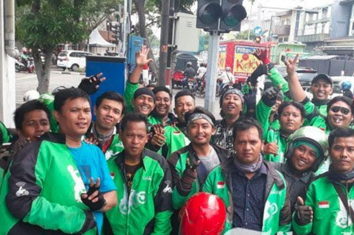 Ilustrasi ojek online
