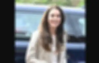 Gaya Smart Casual Kate Middleton Buat Tampil Kece dan Nyaman