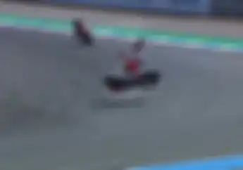 Motor Jorge Lorenzo Terbelah Dua di MotoGP Thailand Karena Mesin Mati Mendadak?