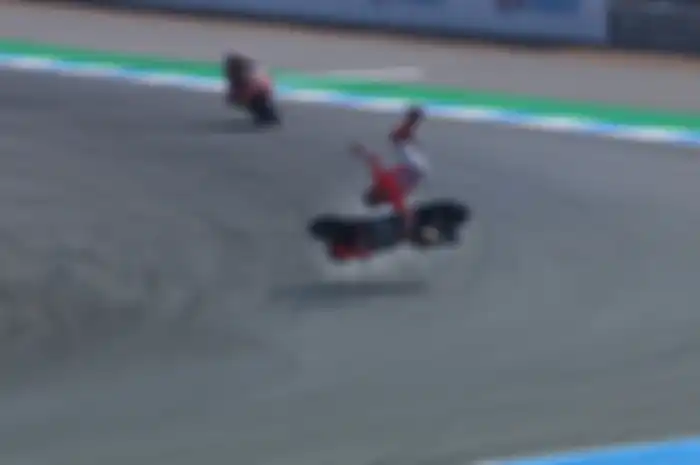 Jorge Lorenzo crash di MotoGP Thailand 2018