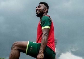 Mahmoud Eid Cedera dan David Da Silva Belum Tiba, Patrich Wanggai Jaminan Starter di Persebaya?