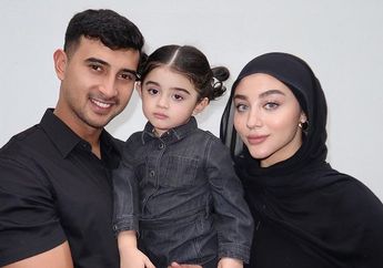 Cantiknya Anak Ali Syakieb dan Margin Wieheerm, Paras Menawannya Disebut Mirip Aktris yang Lagi Naik Daun Ini!