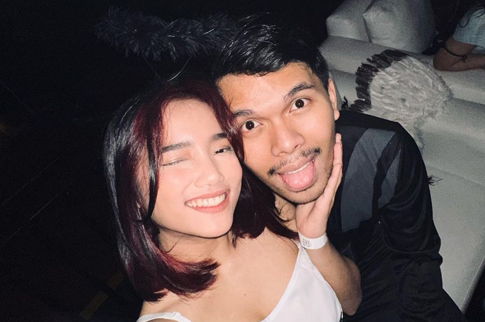 Seakan gerah dengan tudingan publik, Fujianti Utami Putri atau Fuji meminta penggemar agar tidak menyinggung keluarga Thariq Halilintar.