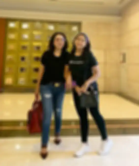 Kompaknya gaya kasual anak Mayangsari, Khirani Trihatmodjo dan Mama