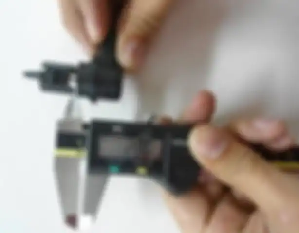 pastikan ukurannya standar yaitu 35 mm ± 2 mm dan 2 mm ± 2mm.