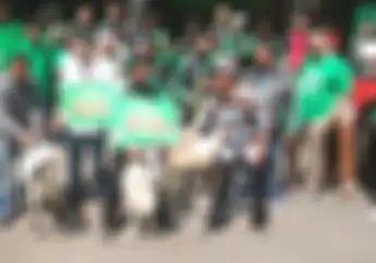 Mantap, Jelang Idul Adha, Driver Ojek Online di Bandung Dapat Domba Gratis Untuk Berkurban